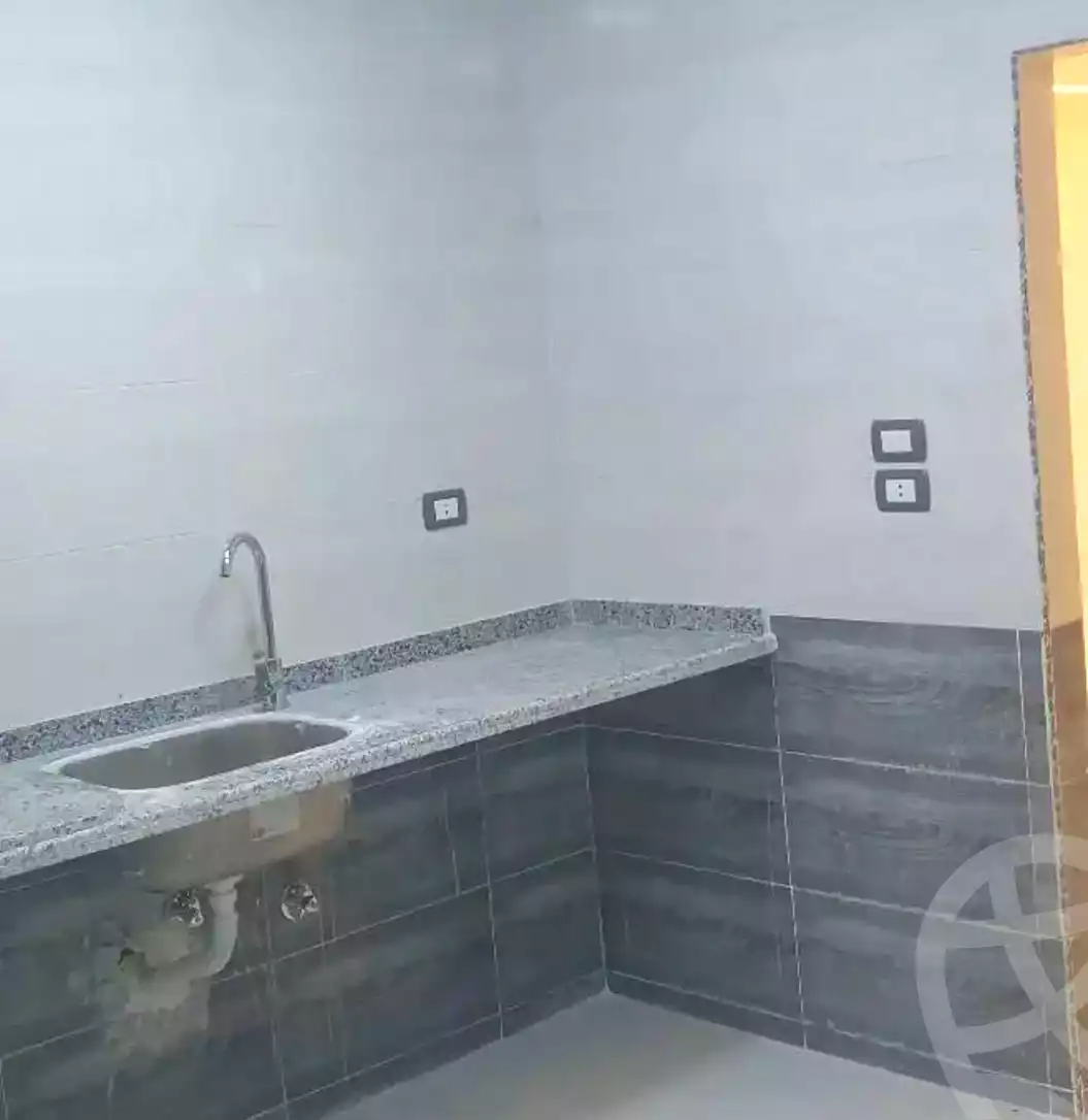 https://aqarmap.com.eg/ar/listing/6684376-for-sale-alexandria-lsywf-abd-el-fattah-el-shashaei-st