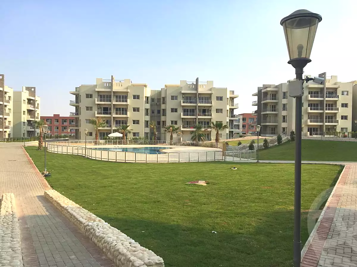 https://aqarmap.com.eg/en/listing/6684559-for-sale-cairo-el-sheikh-zayed-city-compounds-dh-drys