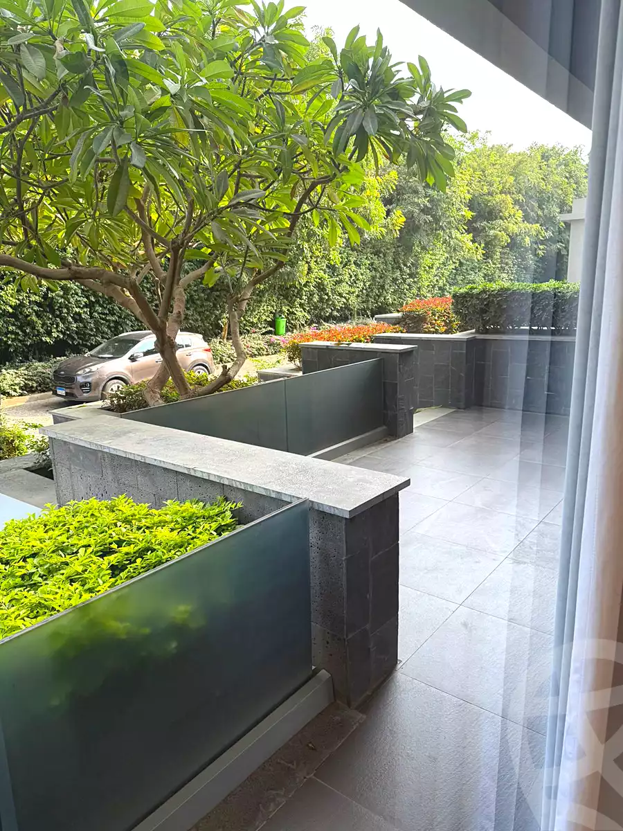 https://aqarmap.com.eg/en/listing/6685132-for-sale-cairo-new-cairo-compounds-the-water-way