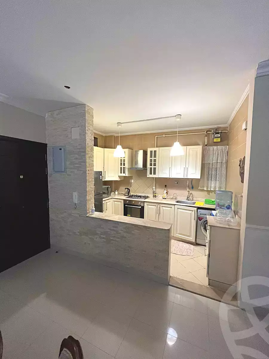 https://aqarmap.com.eg/ar/listing/6685544-for-rent-cairo-el-sheikh-zayed-city-compounds-dh-drys