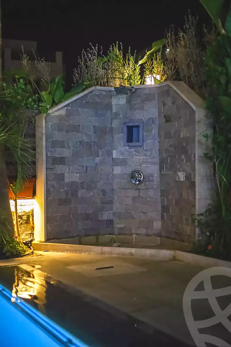 https://aqarmap.com.eg/ar/listing/6685446-for-rent-cairo-new-cairo-compounds-hyde-park-park-corner-hyde-park