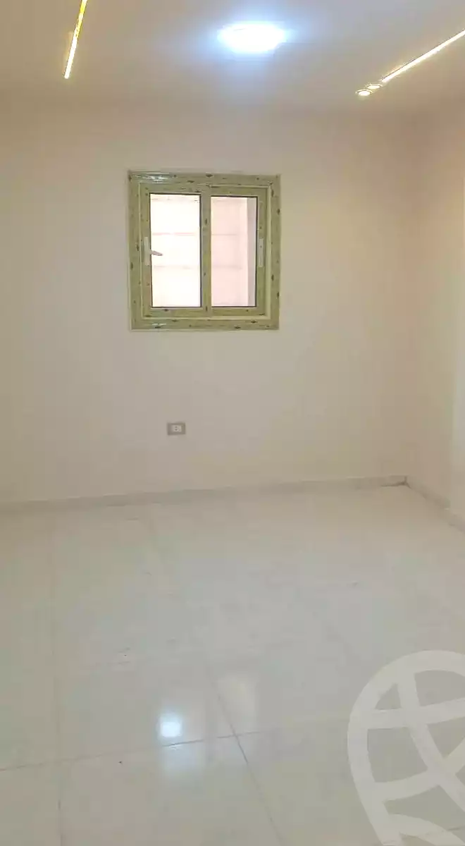 https://aqarmap.com.eg/ar/listing/6686317-for-sale-alexandria-lsywf-abd-el-fattah-el-shashaei-st