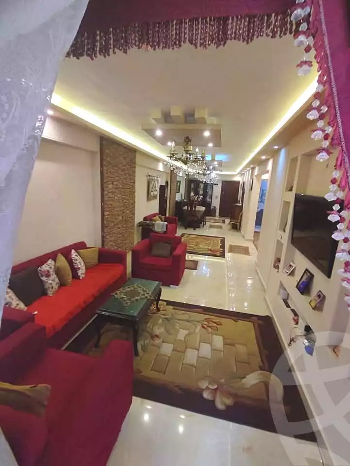 https://aqarmap.com.eg/ar/listing/6686671-for-sale-alexandria-ganaklis-el-arwam-church-st