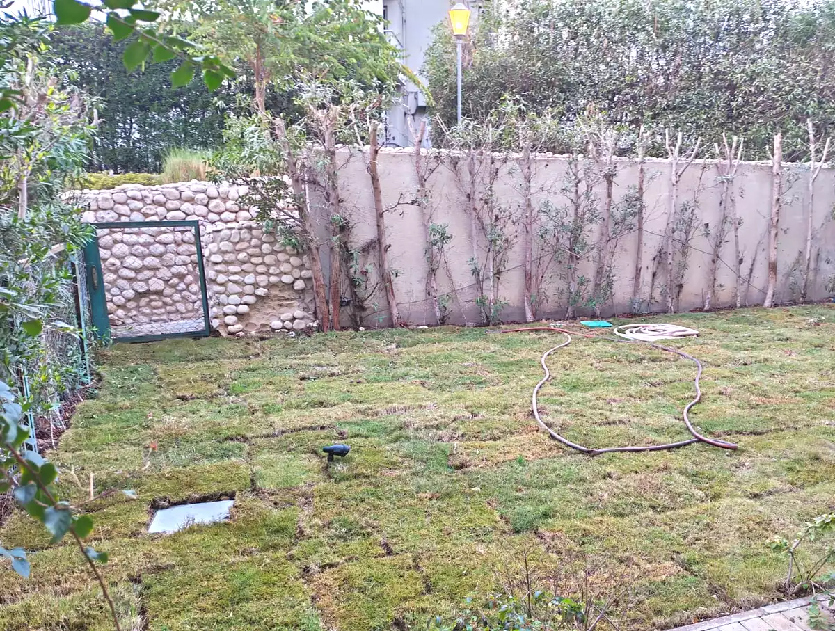 https://aqarmap.com.eg/en/listing/6686884-for-sale-cairo-el-sheikh-zayed-city-compounds-dh-drys
