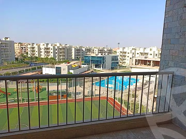 https://aqarmap.com.eg/en/listing/6687085-for-sale-cairo-el-sheikh-zayed-city-compounds-dh-drys