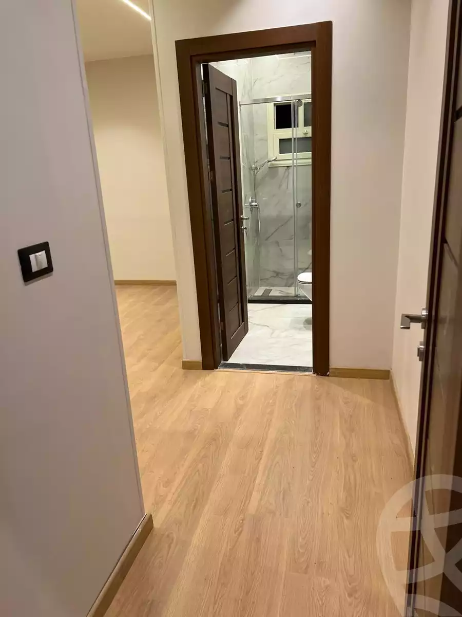 https://aqarmap.com.eg/ar/listing/6687477-for-sale-cairo-el-sheikh-zayed-city-el-hay-elthamen-area-3