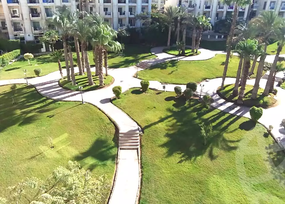 https://aqarmap.com.eg/en/listing/6687787-for-sale-cairo-el-sheikh-zayed-city-compounds-hadayek-el-mohandiseen