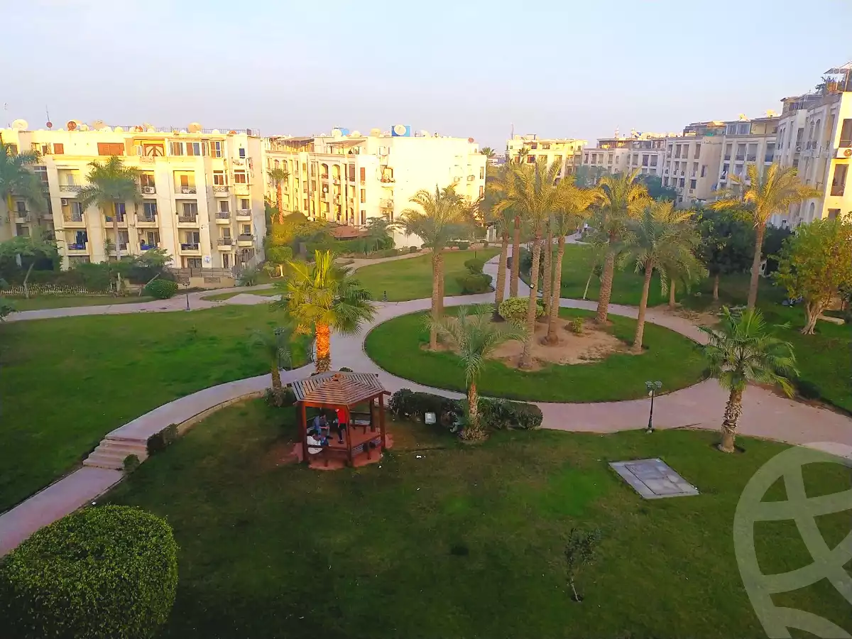 https://aqarmap.com.eg/en/listing/6687787-for-sale-cairo-el-sheikh-zayed-city-compounds-hadayek-el-mohandiseen