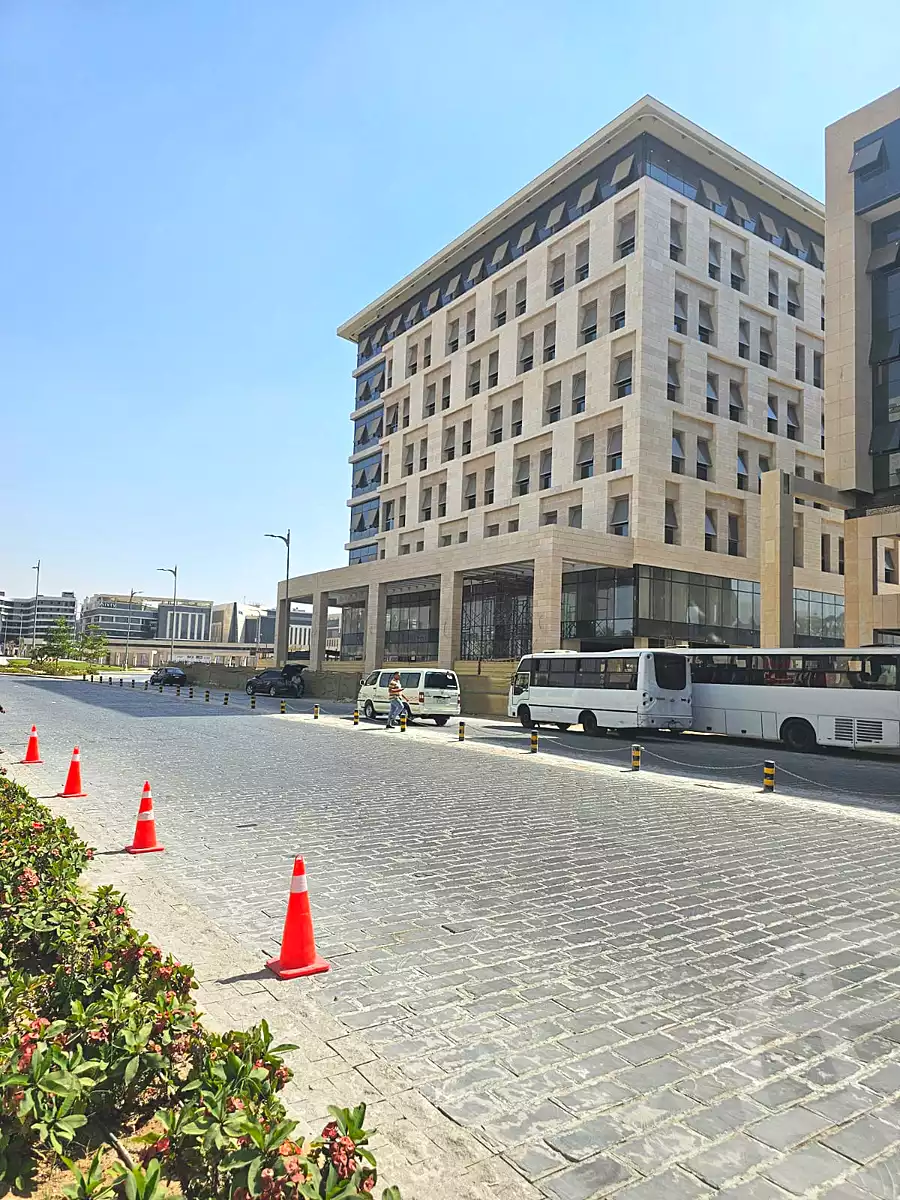 https://aqarmap.com.eg/ar/listing/6688489-for-sale-cairo-new-cairo-90th-street-northern-90th-street