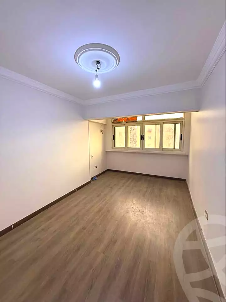 https://aqarmap.com.eg/ar/listing/6688666-for-sale-alexandria-el-mandara-alex-el-mandara-bahri