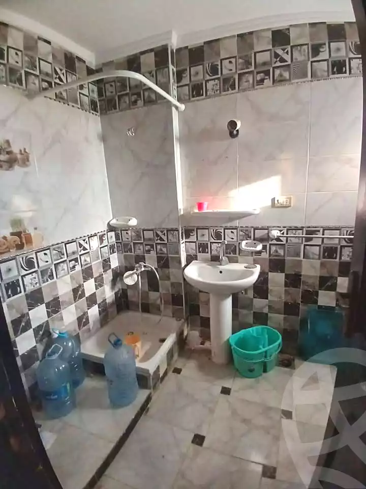 https://aqarmap.com.eg/en/listing/6689585-for-sale-alexandria-el-asafra-seyam-st