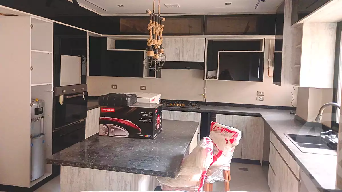https://aqarmap.com.eg/en/listing/6689811-for-sale-cairo-el-sheikh-zayed-city-compounds-zayed-heights-compound
