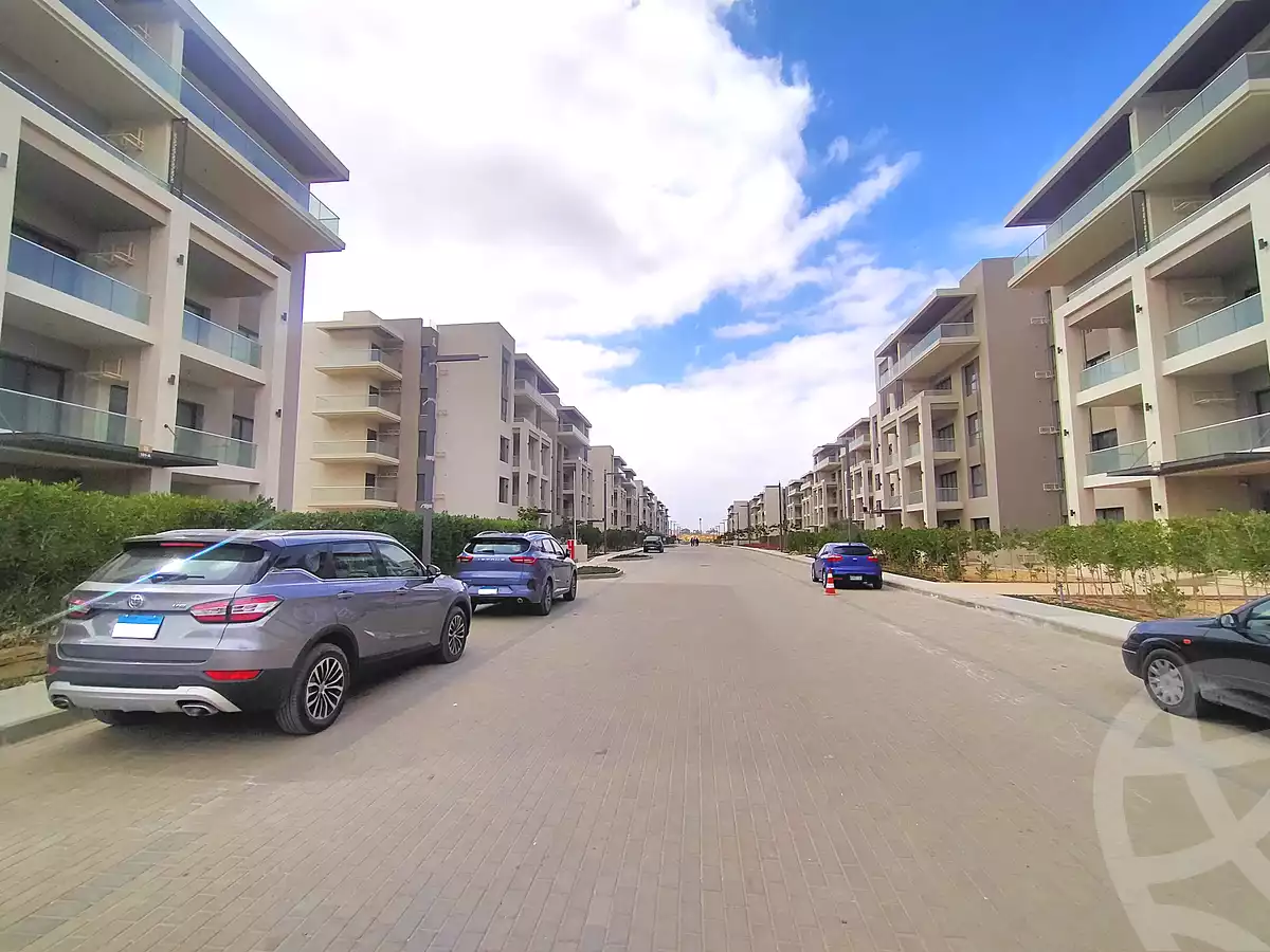 https://aqarmap.com.eg/en/listing/6689892-for-sale-cairo-new-cairo-compounds-the-address-east