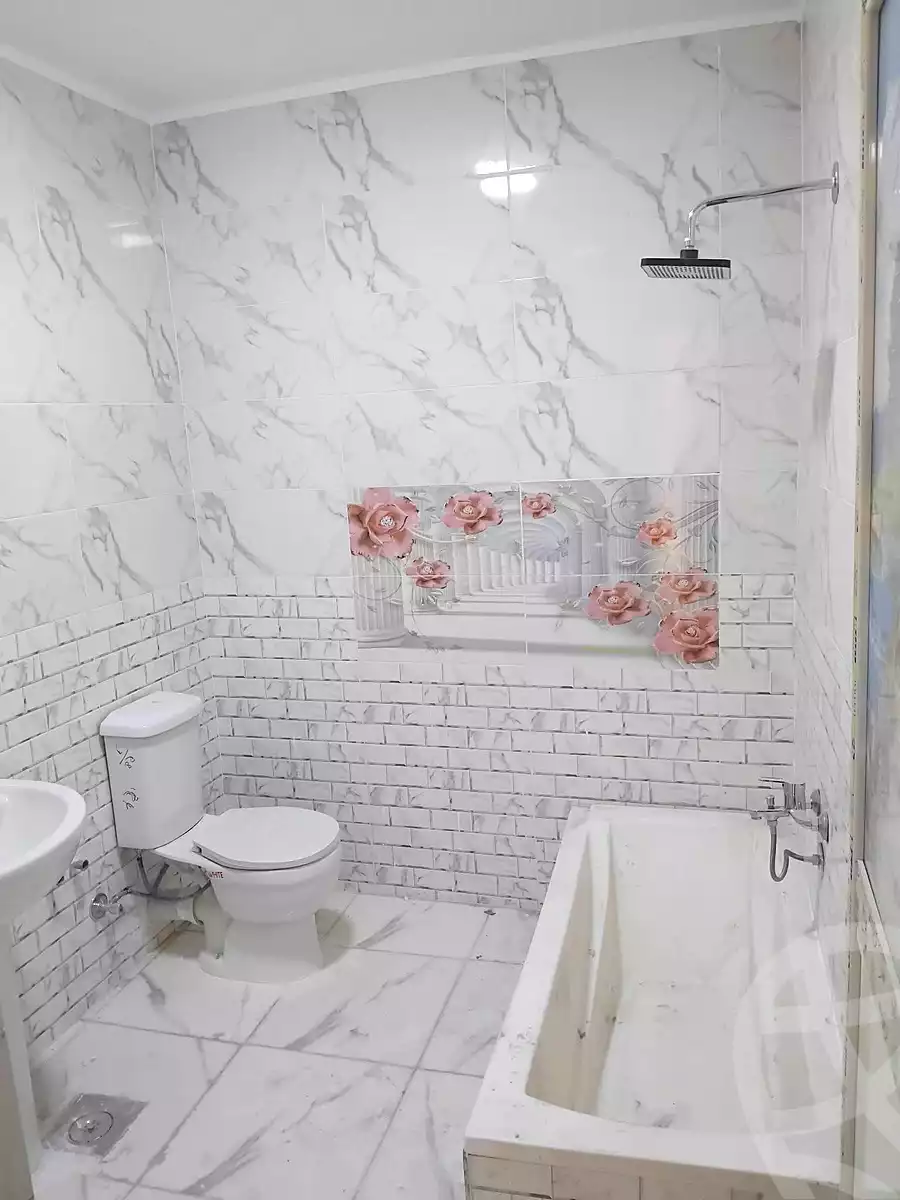 https://aqarmap.com.eg/ar/listing/6691075-for-sale-cairo-helwan-hadayek-helwan-el-khashab-canal