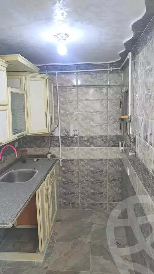 https://aqarmap.com.eg/ar/listing/6691435-for-sale-alexandria-bw-qyr-street-25