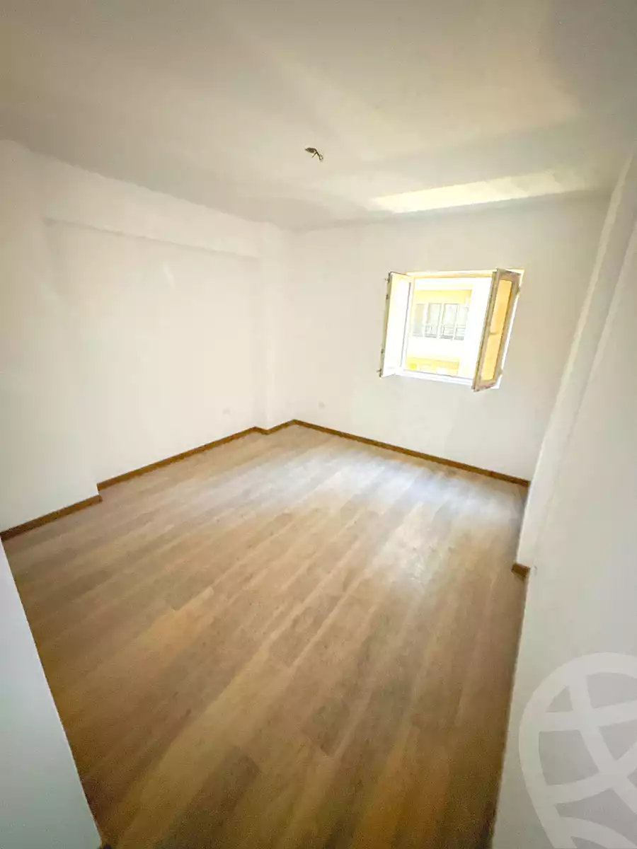https://aqarmap.com.eg/en/listing/6691499-for-sale-alexandria-smouha-compounds-in-smouha-pharma-city