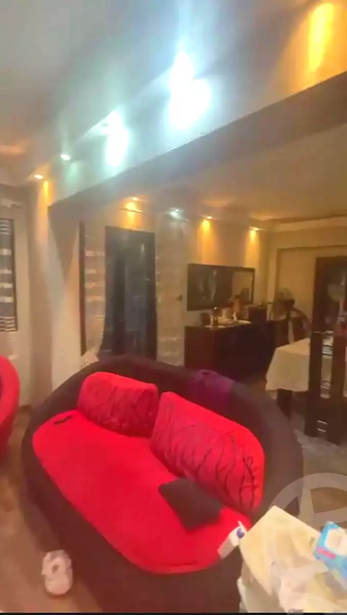 https://aqarmap.com.eg/ar/listing/6691864-for-sale-cairo-shoubra-corniche-el-nile-st