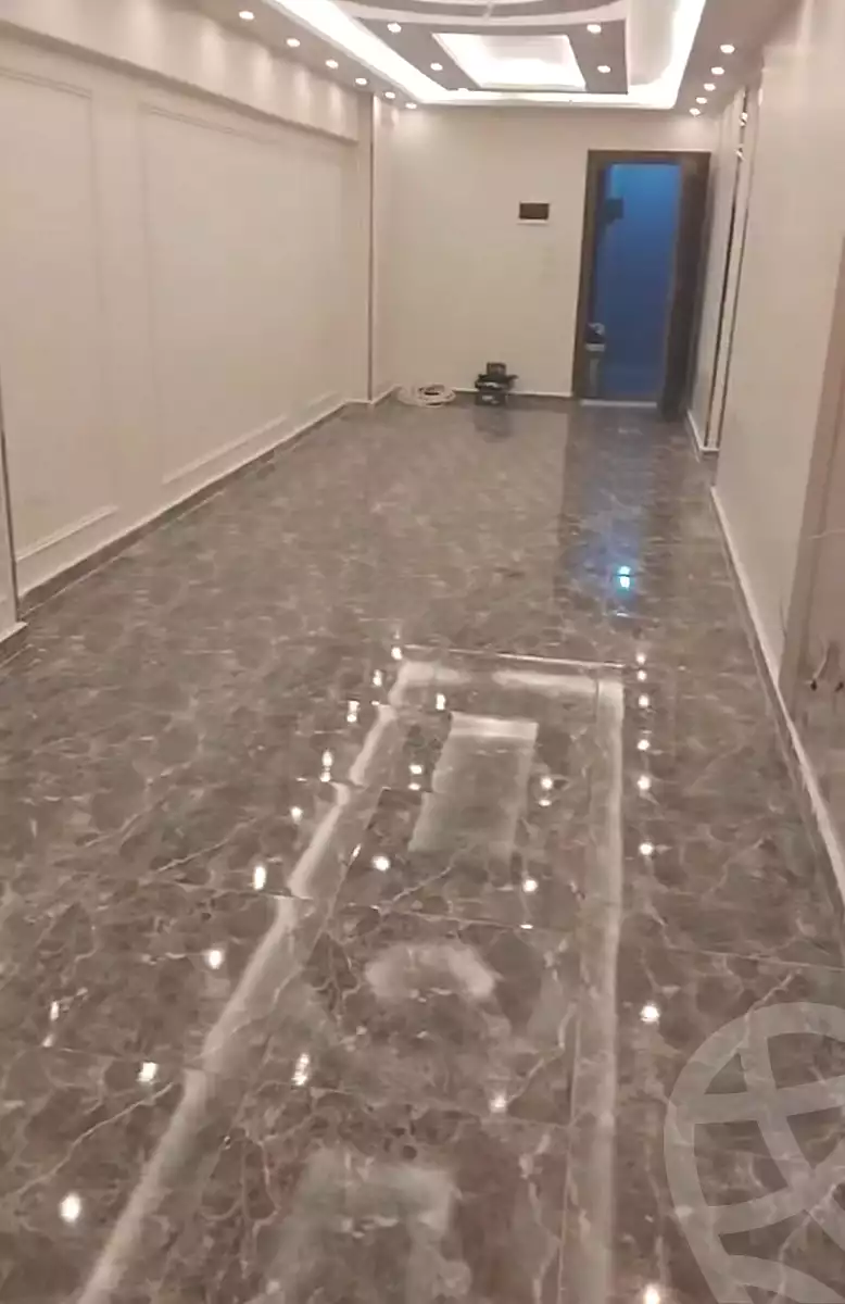 https://aqarmap.com.eg/ar/listing/6692160-for-sale-alexandria-l-jmy-lbytsh-street-5-st