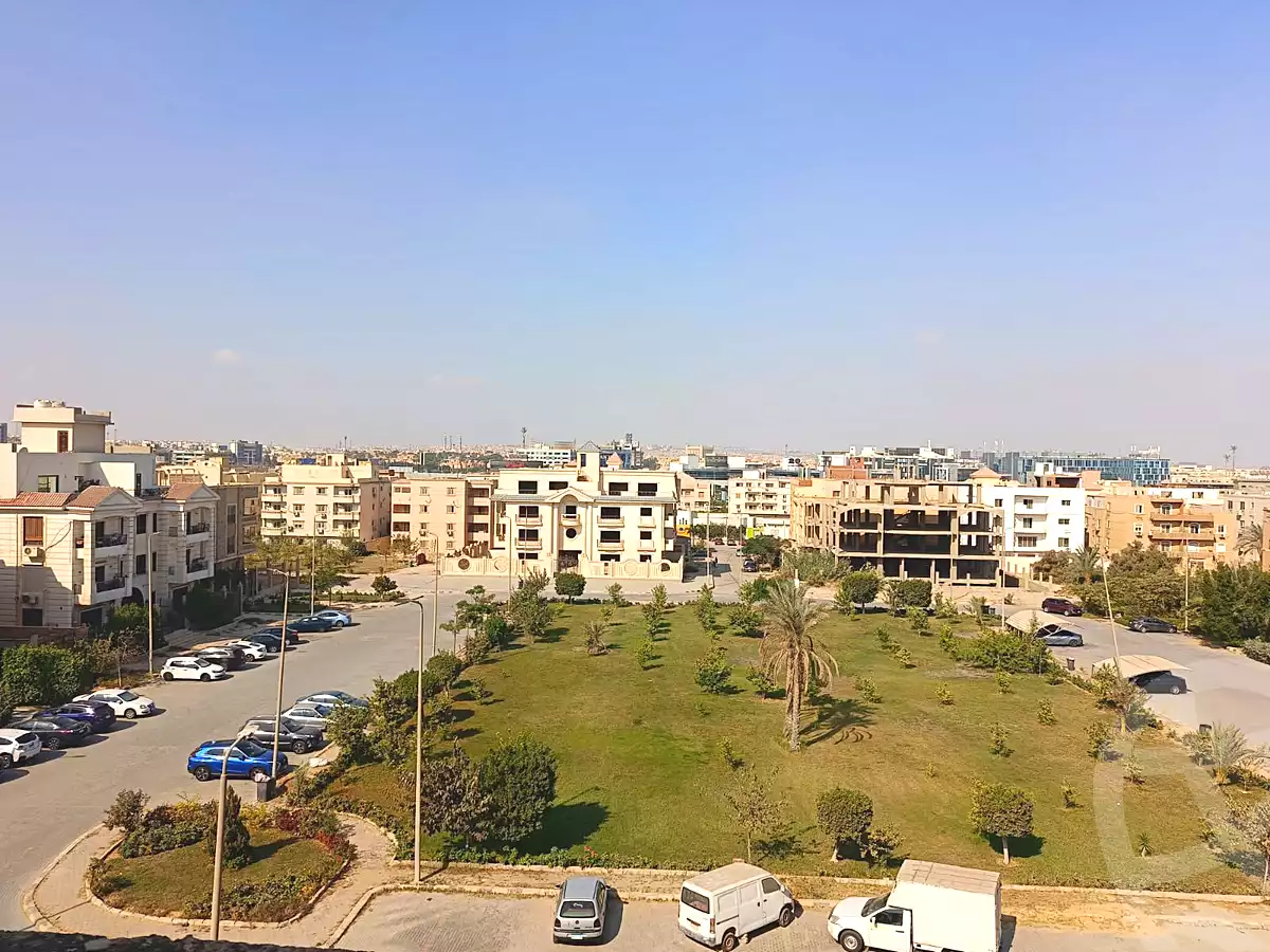 https://aqarmap.com.eg/ar/listing/6692731-for-sale-cairo-el-sheikh-zayed-city-compounds-el-khamayel