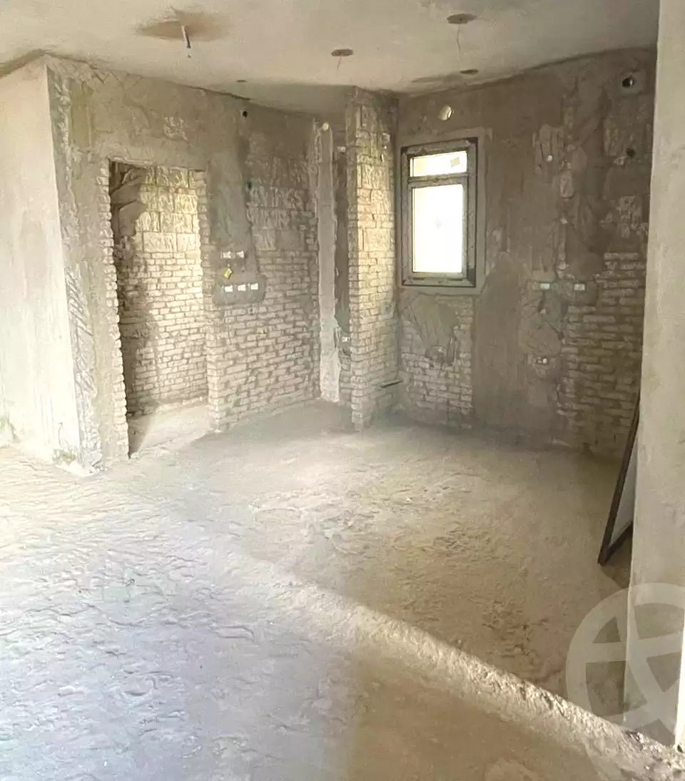 https://aqarmap.com.eg/ar/listing/6692872-for-sale-cairo-el-sheikh-zayed-city-lshykh-zyd-ljdyd-vye