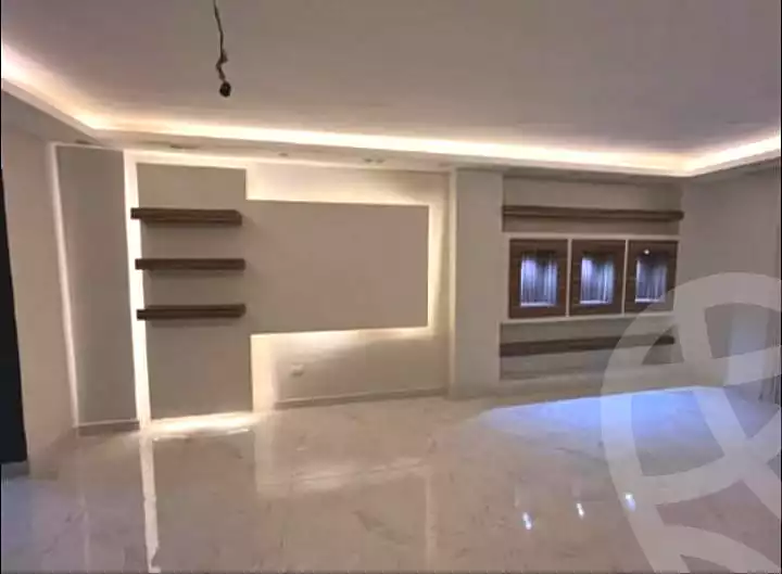 https://aqarmap.com.eg/ar/listing/6692921-for-sale-cairo-el-sheikh-zayed-city-compounds-zayed-dunes