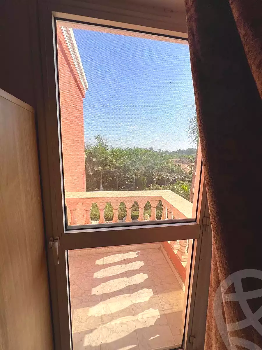 https://aqarmap.com.eg/ar/listing/6692964-for-sale-cairo-el-sheikh-zayed-city-alex-cairo-desert-road-mdyn-sfnks-ljdyd-stella-di-mare-farms