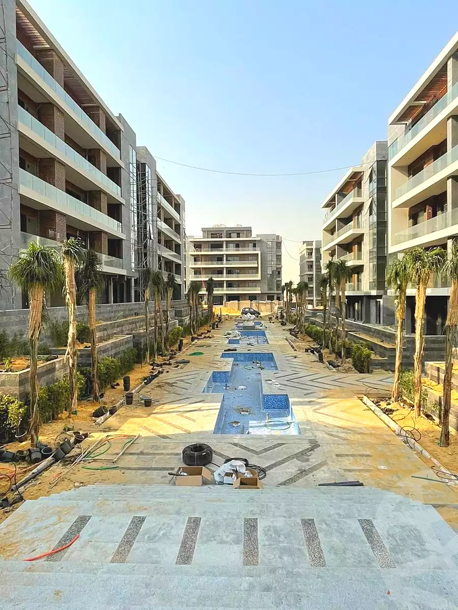 https://aqarmap.com.eg/ar/listing/6690983-for-sale-cairo-new-cairo-compounds-el-patio-oro
