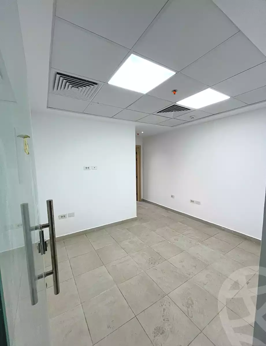 https://aqarmap.com.eg/ar/listing/6693049-for-rent-cairo-el-sheikh-zayed-city-compounds-sntrw-zyd-mwl