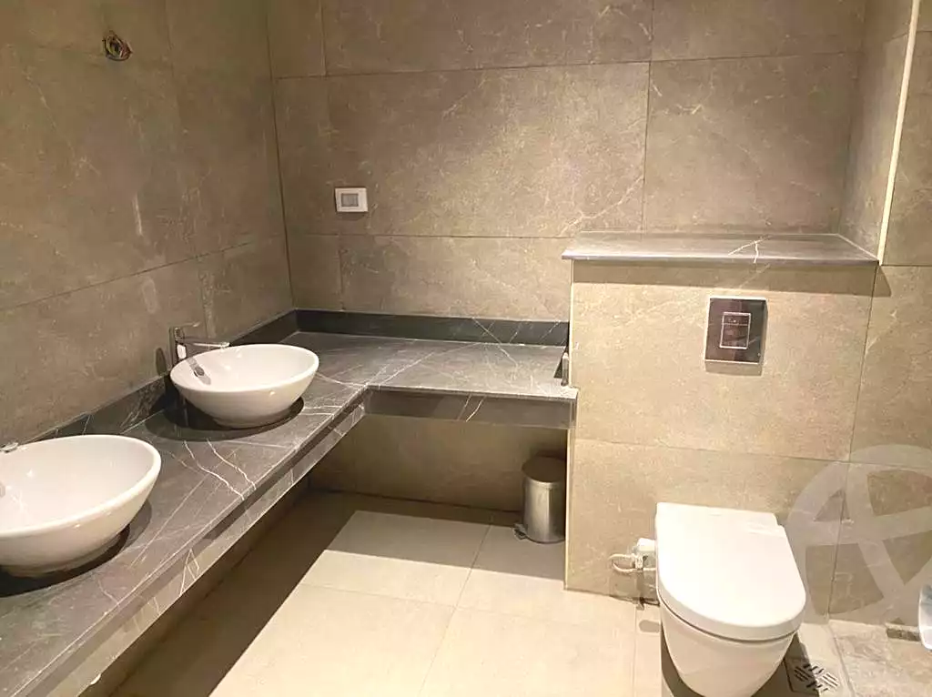 https://aqarmap.com.eg/ar/listing/6693109-for-sale-cairo-el-sheikh-zayed-city-compounds-zyd-wr-llttwyr-park-towers-zed-el-sheikh-zayed-compound