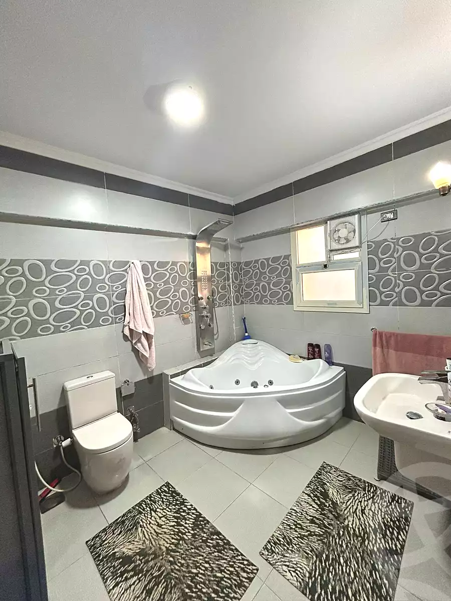 https://aqarmap.com.eg/ar/listing/6693233-for-sale-cairo-6th-of-october-mntq-fr-y-b-6-ktwbr