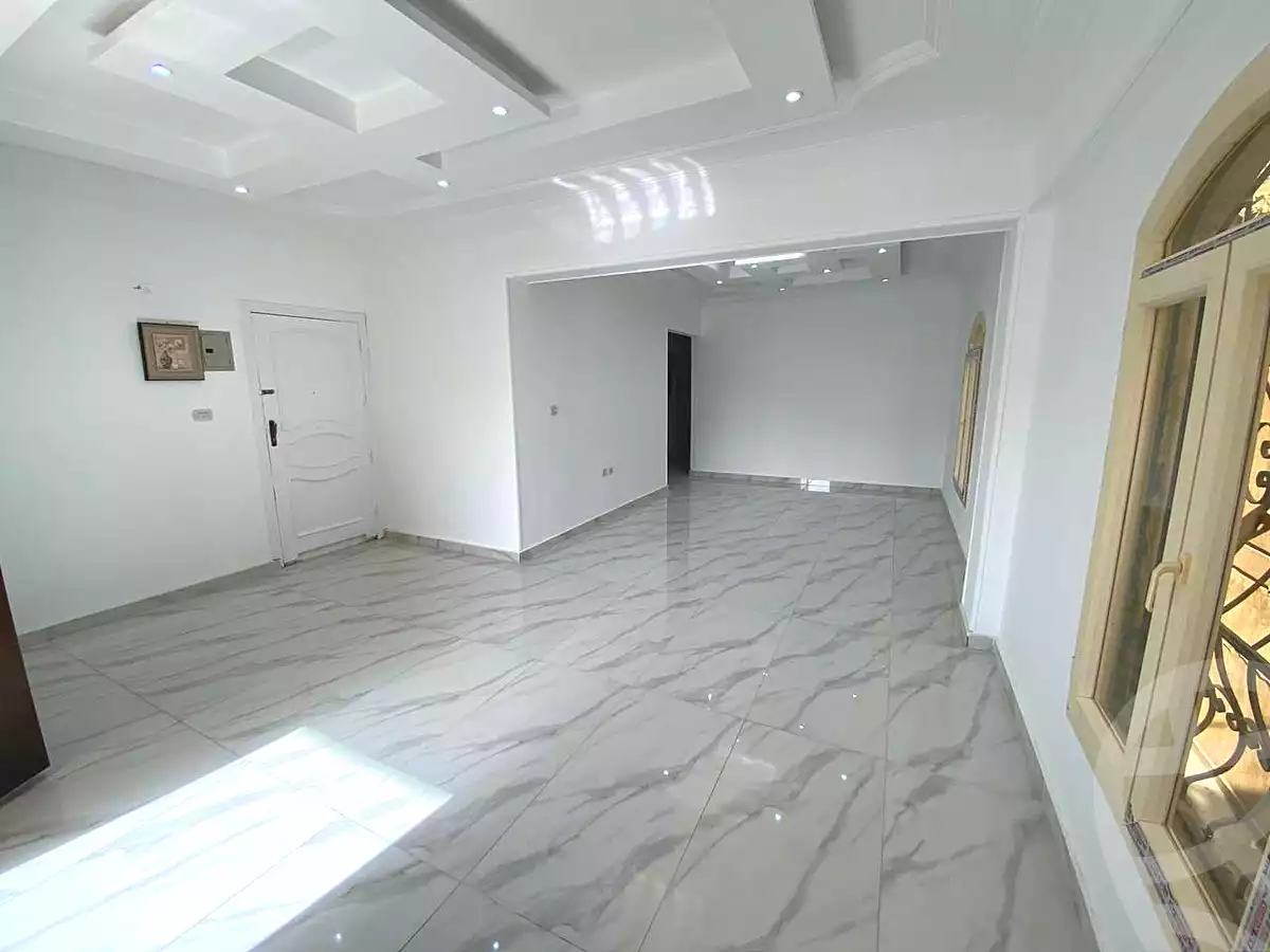https://aqarmap.com.eg/ar/listing/6693900-for-sale-cairo-new-cairo-el-ahyaa-first-neighborhood-street-1