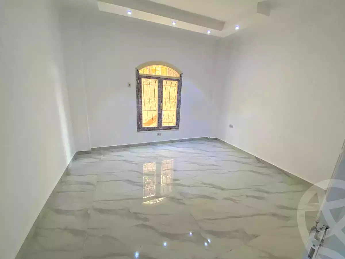https://aqarmap.com.eg/ar/listing/6693900-for-sale-cairo-new-cairo-el-ahyaa-first-neighborhood-street-1