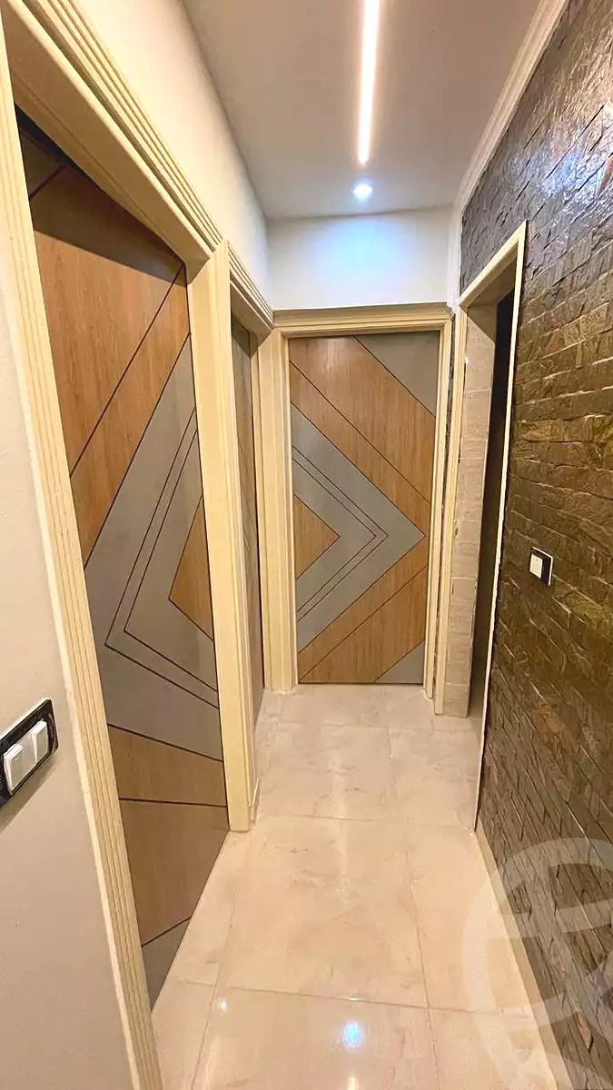 https://aqarmap.com.eg/ar/listing/6693978-for-sale-alexandria-l-jmy-lbytsh-ibrahim-othman-st