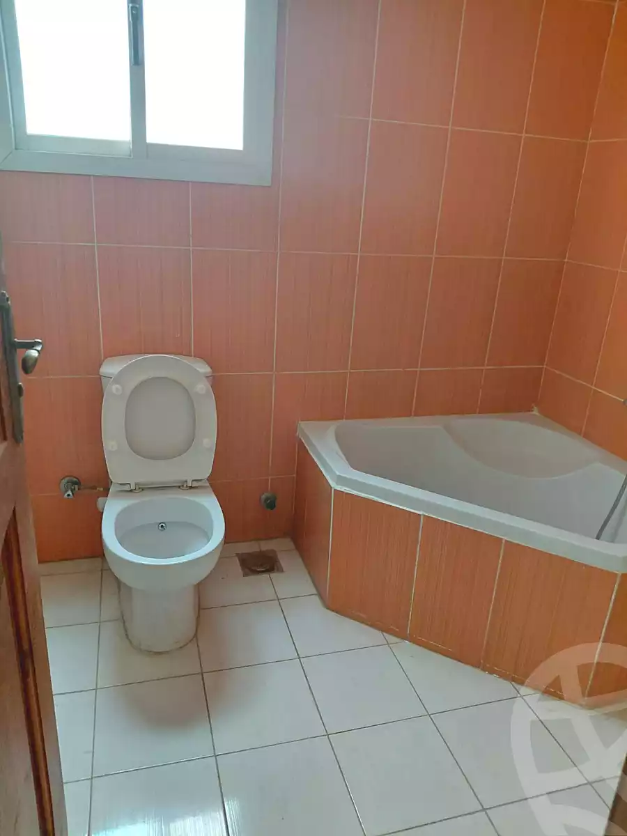 https://aqarmap.com.eg/ar/listing/6694026-for-rent-cairo-new-cairo-first-settlement-neighbourhood-10-el-shaheed-abdul-fattah-ahmed-st