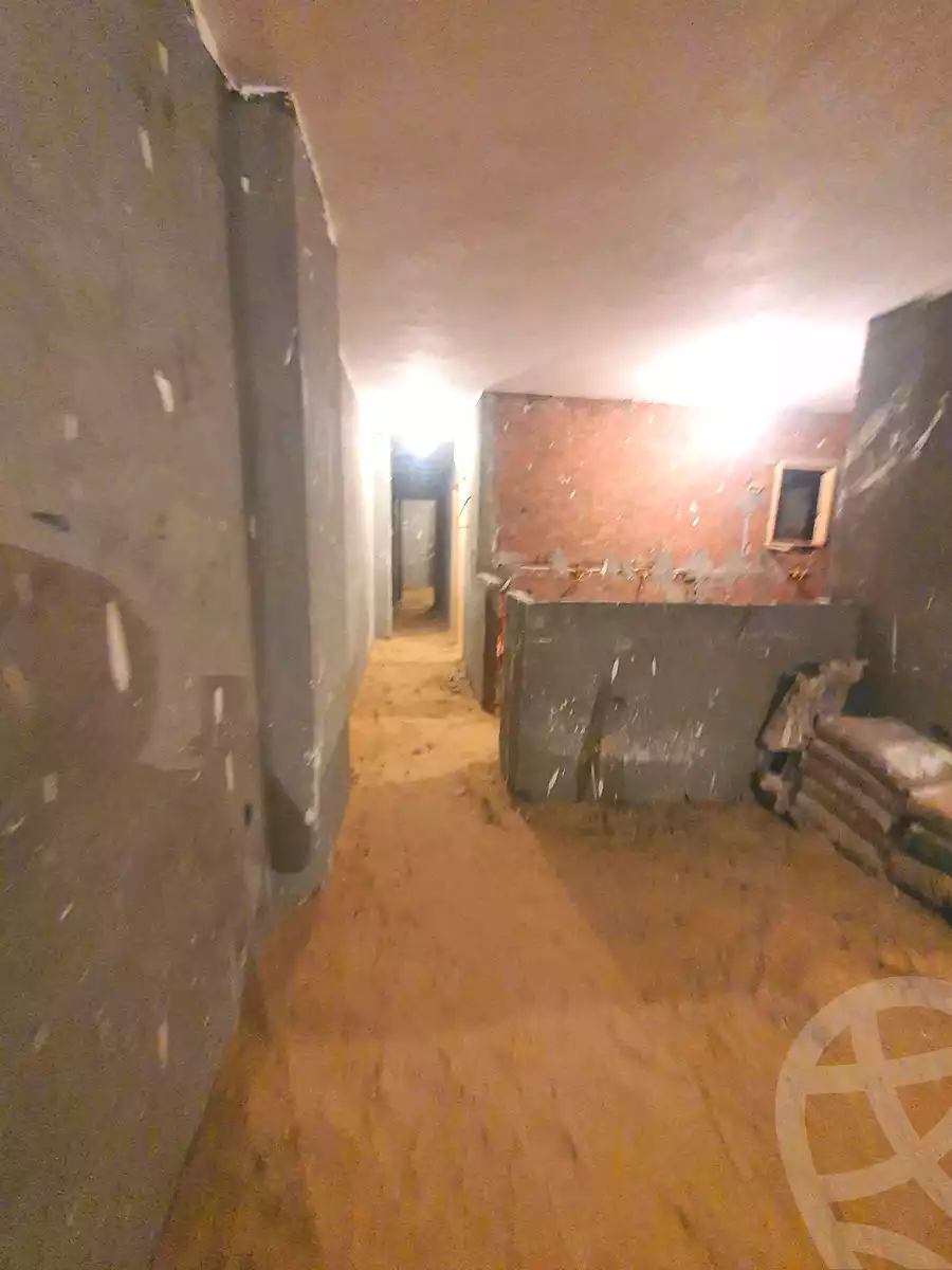 https://aqarmap.com.eg/ar/listing/6694463-for-sale-cairo-ain-shams-ain-shams-el-sharkia-el-zahraa-st