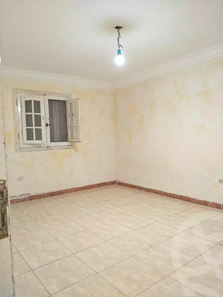 https://aqarmap.com.eg/ar/listing/6694610-for-rent-alexandria-sydy-bshr-sydy-bshr-bhry-shr-mhmwd-l-yswy