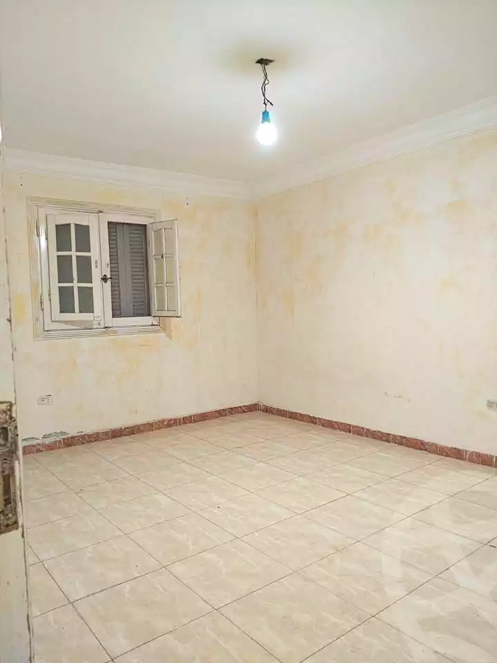 https://aqarmap.com.eg/ar/listing/6694789-for-rent-alexandria-sydy-bshr-sydy-bshr-bhry-shr-mhmwd-l-yswy