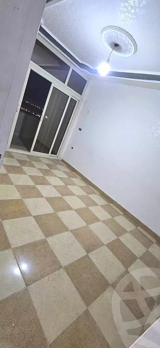 https://aqarmap.com.eg/ar/listing/6695718-for-rent-cairo-helwan-helwan-el-sharkeya-heidar-st