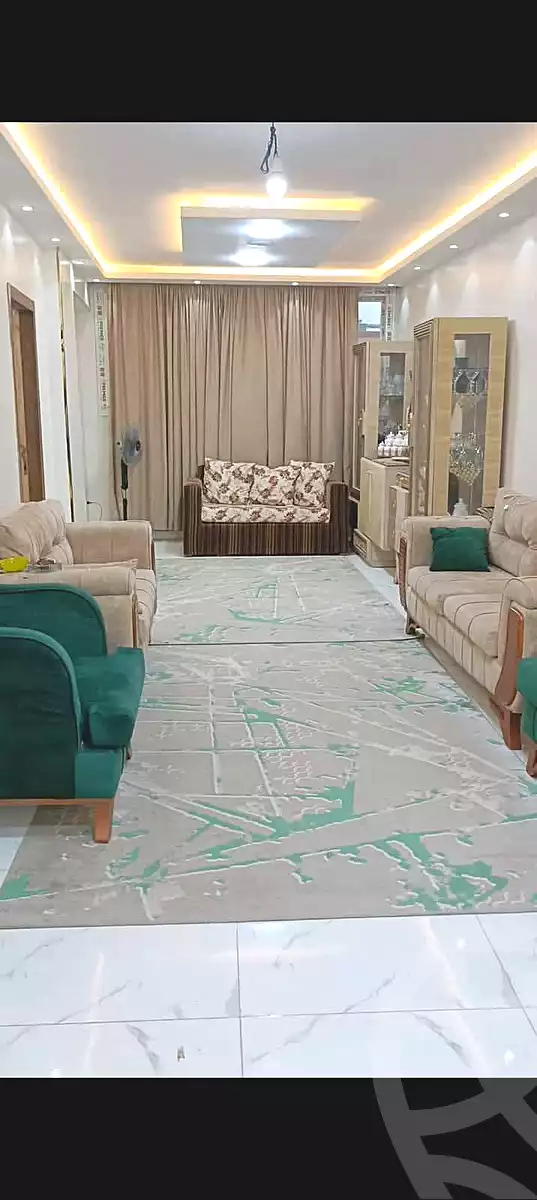 https://aqarmap.com.eg/ar/listing/6695845-for-sale-cairo-helwan-hadayek-helwan-el-eshrein-st