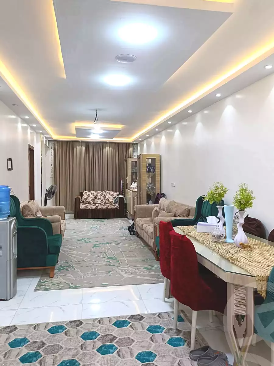 https://aqarmap.com.eg/ar/listing/6695845-for-sale-cairo-helwan-hadayek-helwan-el-eshrein-st
