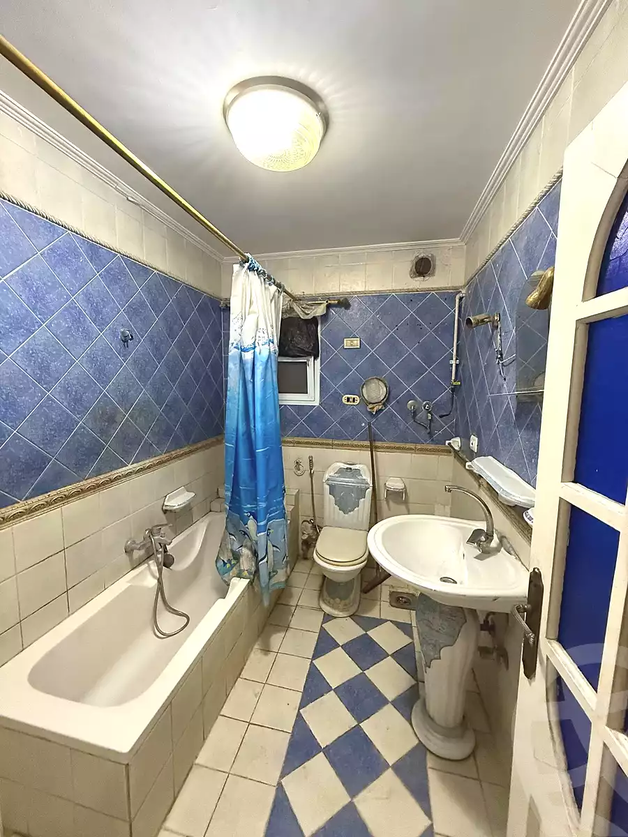 https://aqarmap.com.eg/ar/listing/6697222-for-sale-alexandria-sydy-bshr-sydy-bshr-bhry-gamal-abd-el-nasir-st