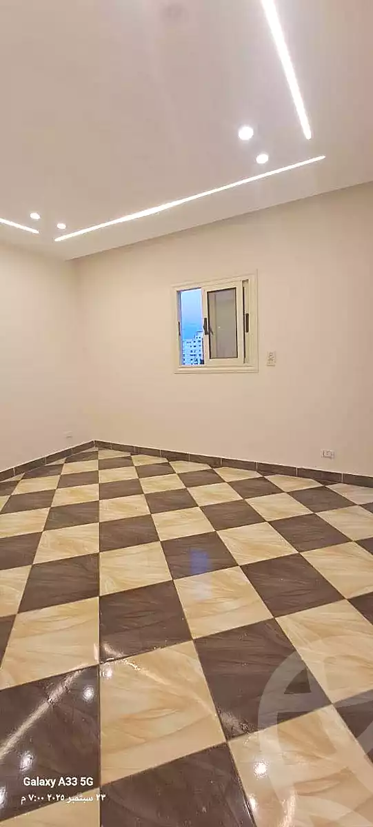 https://aqarmap.com.eg/ar/listing/6697299-for-sale-alexandria-miami-khld-bn-lwlyd