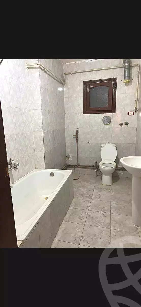 https://aqarmap.com.eg/en/listing/6697385-for-rent-cairo-helwan-helwan-el-sharkeya-ismael-kamel-st