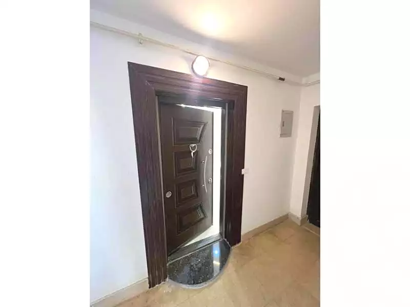 https://aqarmap.com.eg/ar/listing/6697749-for-sale-cairo-new-cairo-madinaty-first-zone-buildings-12th-st.