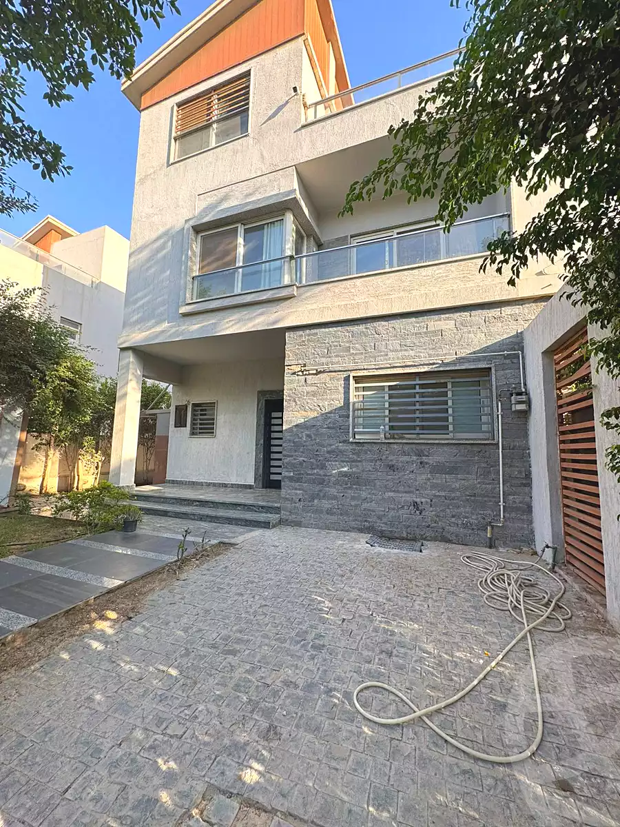 https://aqarmap.com.eg/en/listing/6698178-for-sale-cairo-el-sheikh-zayed-city-compounds-zayed-dunes