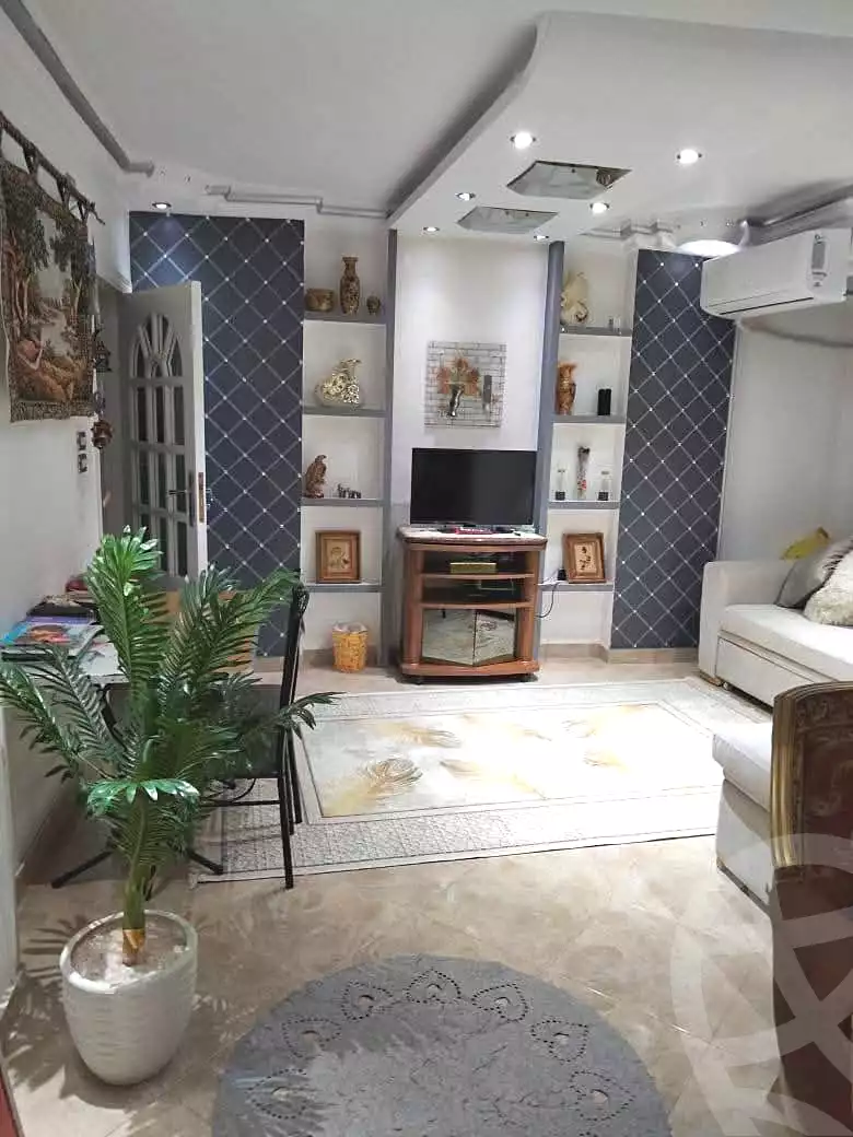 https://aqarmap.com.eg/en/listing/6698779-for-sale-cairo-helwan-zou-el-fekar-basha-st