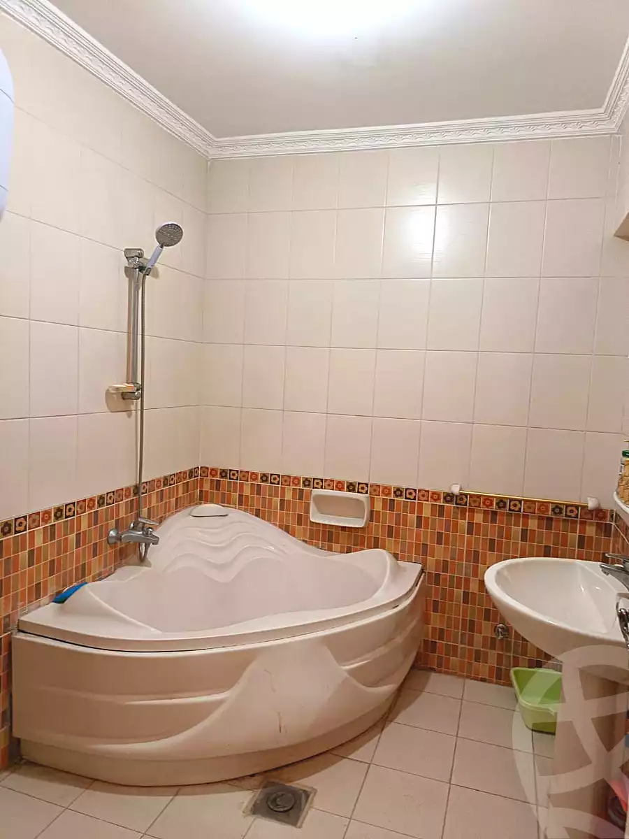 https://aqarmap.com.eg/ar/listing/6698917-for-rent-cairo-faisal-hassan-mohamed-st