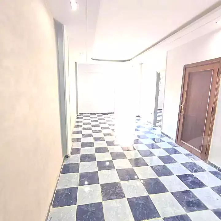 https://aqarmap.com.eg/ar/listing/6698997-for-sale-alexandria-new-miami-street-16