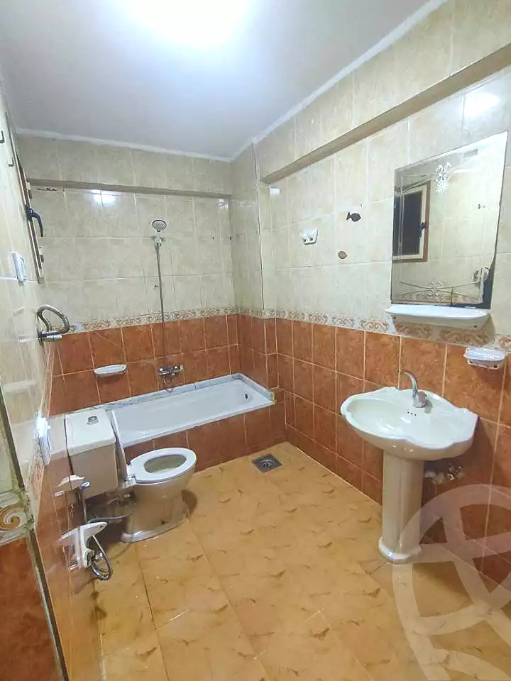 https://aqarmap.com.eg/en/listing/6700162-for-sale-alexandria-lsywf-el-falki-street-16-el-eslah