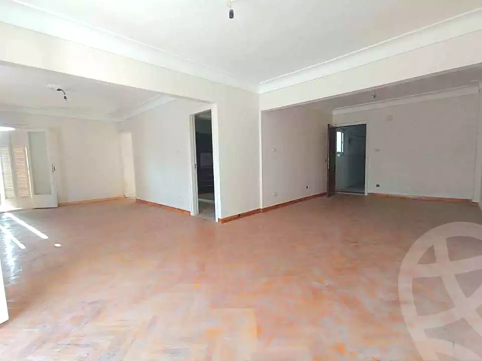 https://aqarmap.com.eg/en/listing/6700077-for-sale-alexandria-zezenia